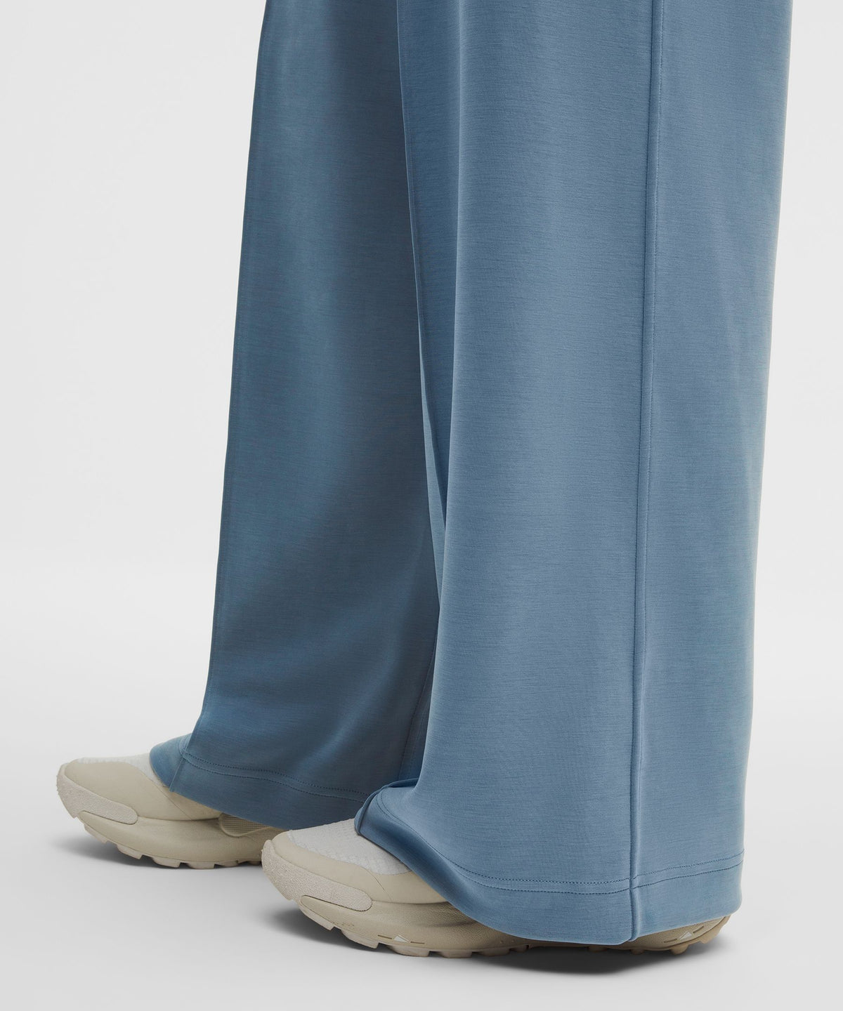 Softstreme Pintuck High-Rise Wide-Leg PantRegular