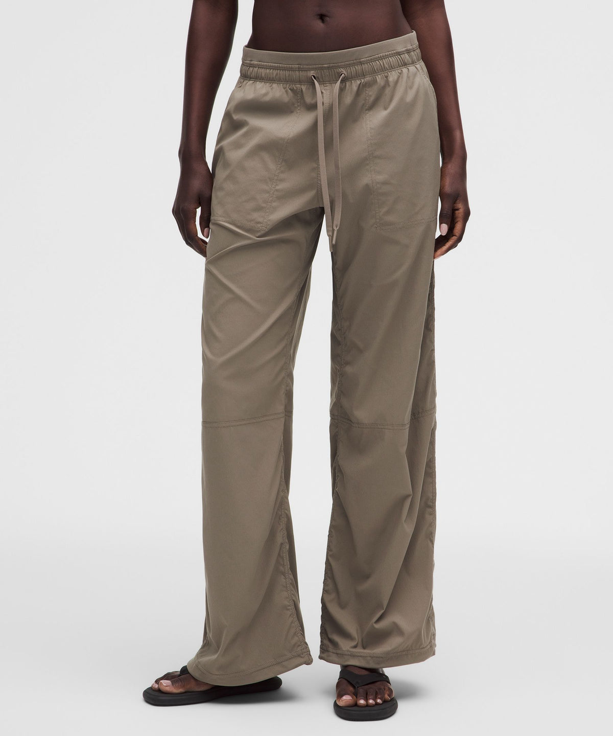 Dance Studio Evolve Low-Rise Oversized PantRegular