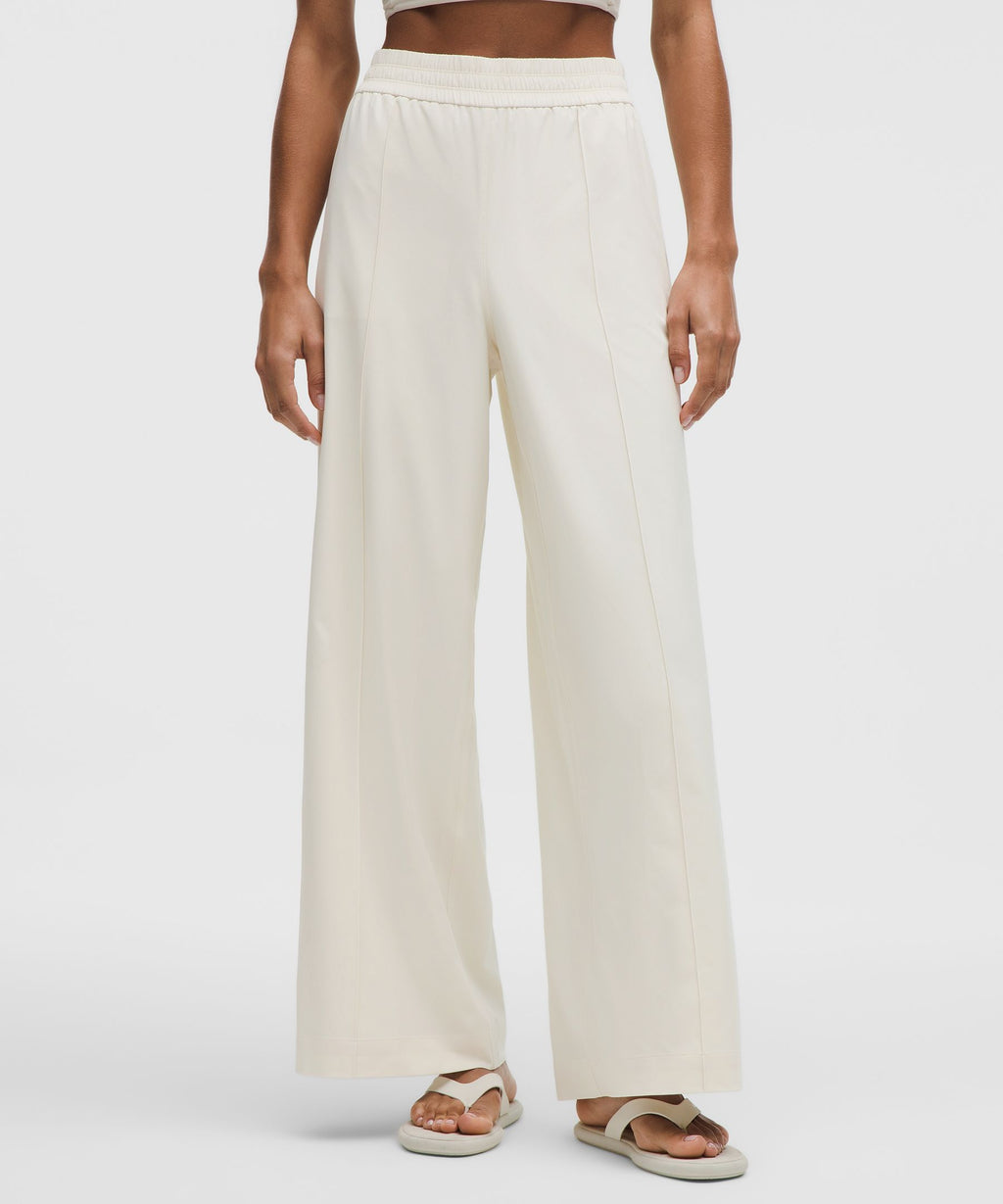 Breezily Mid-Rise PantShort