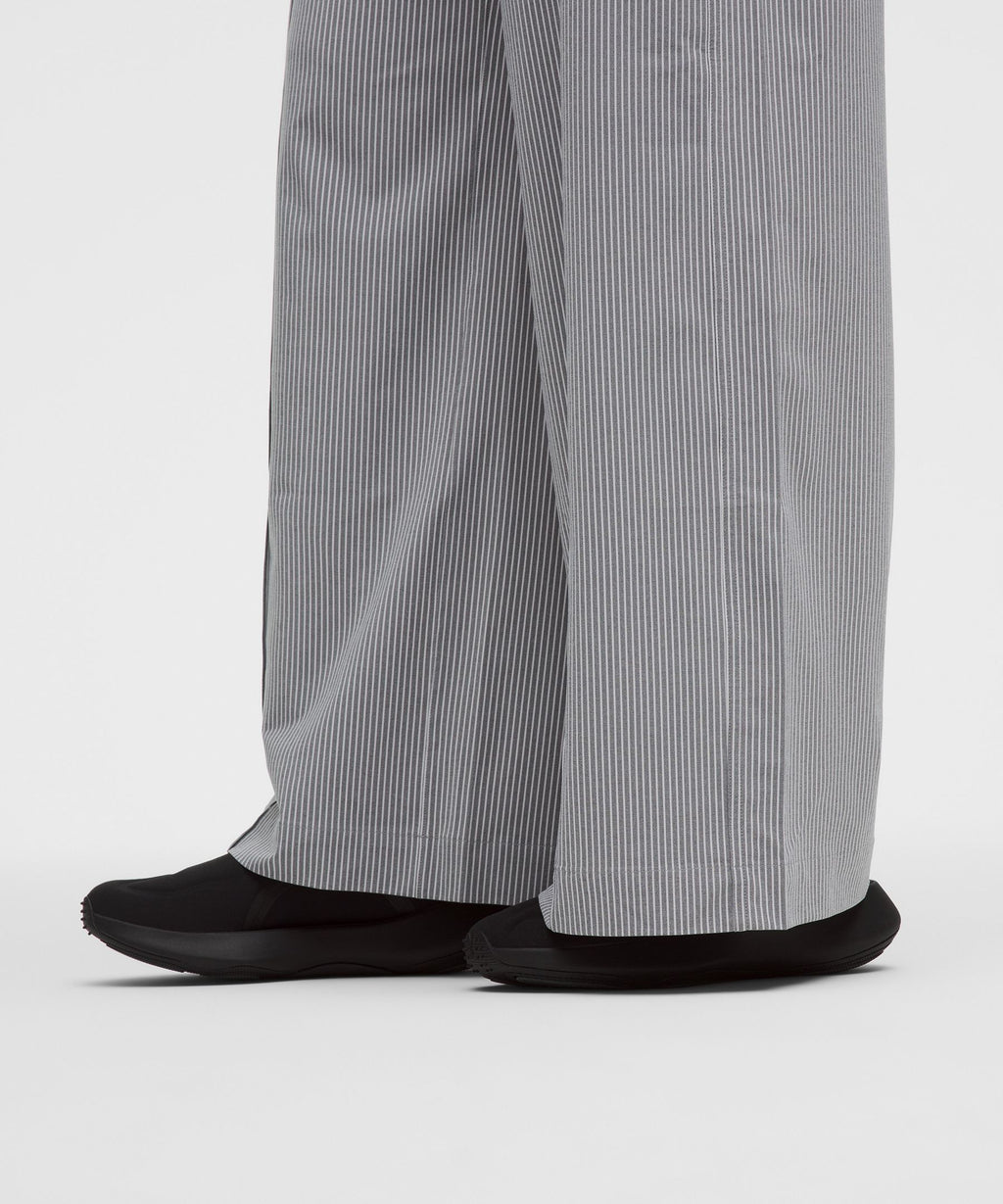 Breezily Mid-Rise PantShort