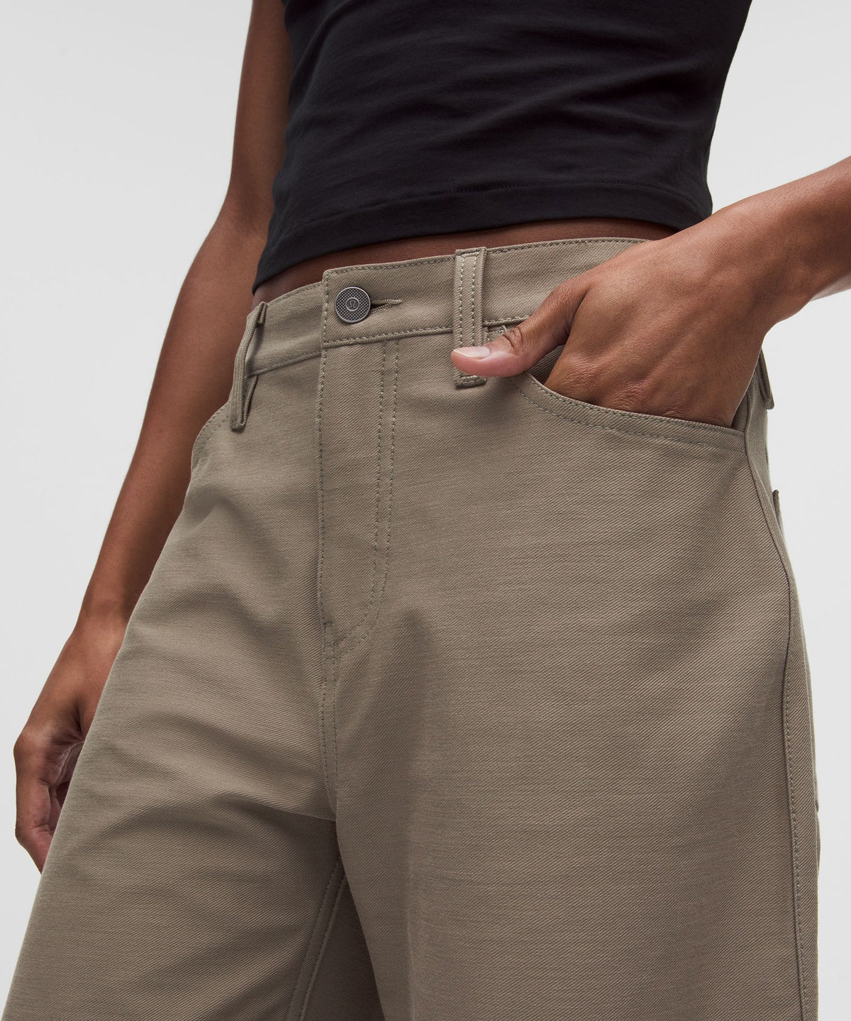 EasyFive Low-Rise Barrel-Leg PantRegular