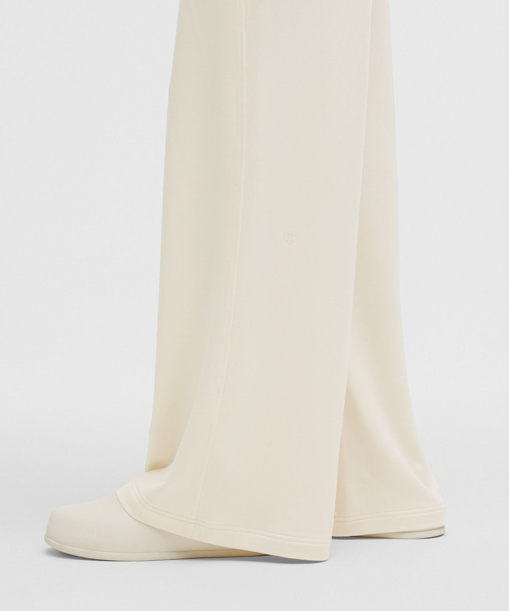 BeCalm Mid-Rise Wide-Leg Pant