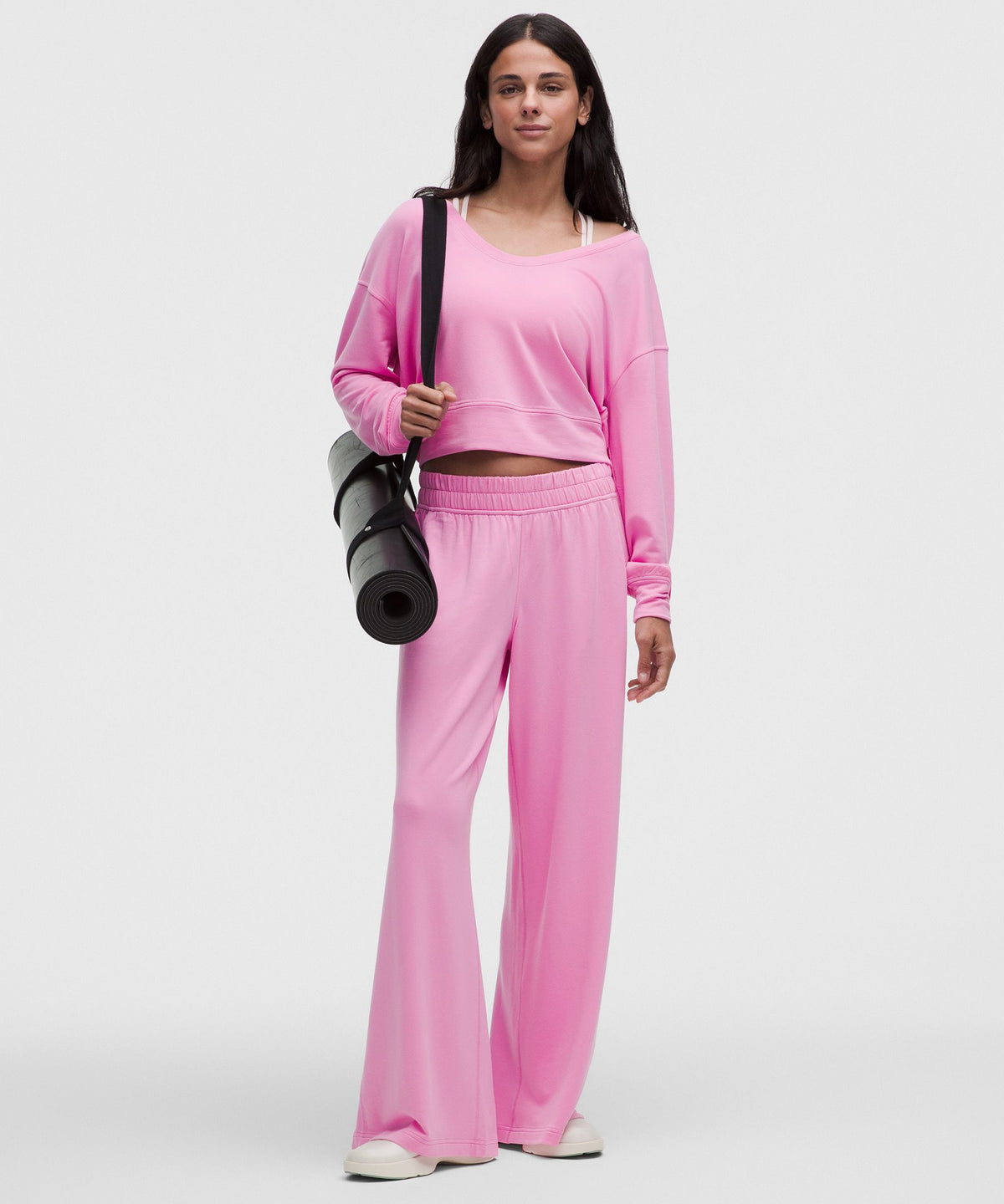 BeCalm Mid-Rise Wide-Leg Pant