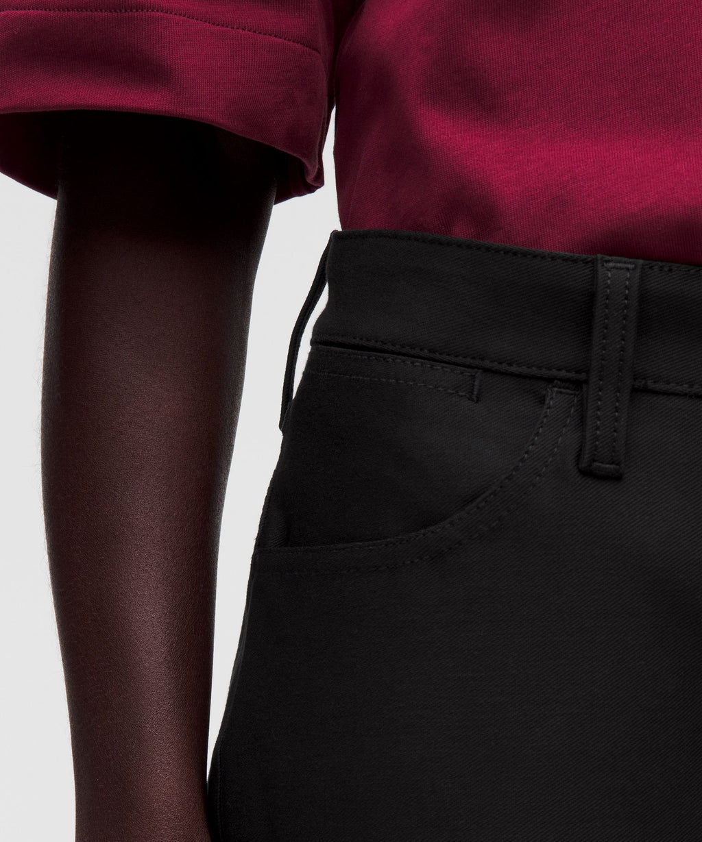 EasyFive Low-Rise Barrel-Leg PantShort