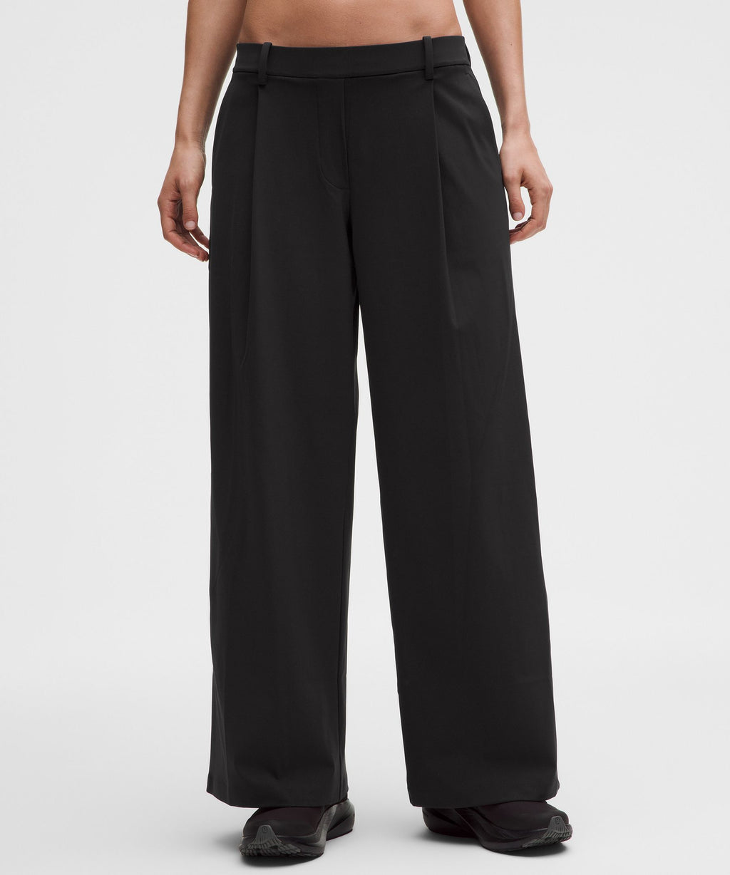Daydrift Low-Rise Extra-Wide Leg TrouserShort