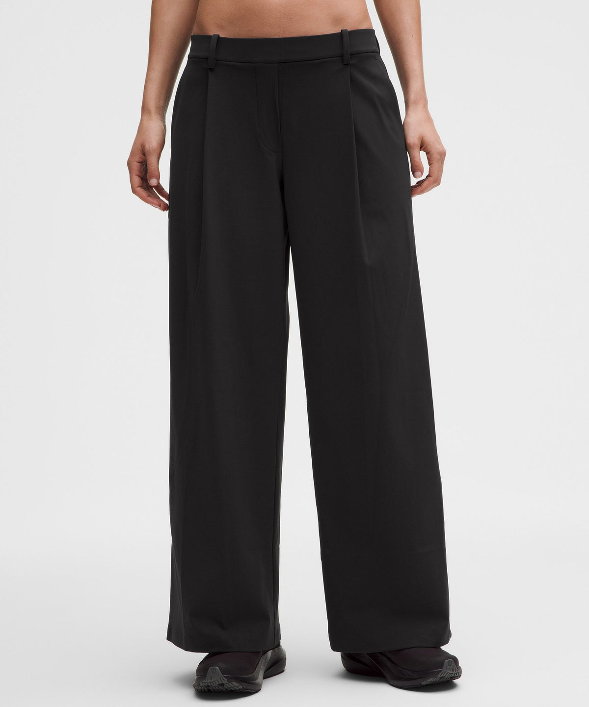 Daydrift Low-Rise Extra-Wide Leg TrouserShort