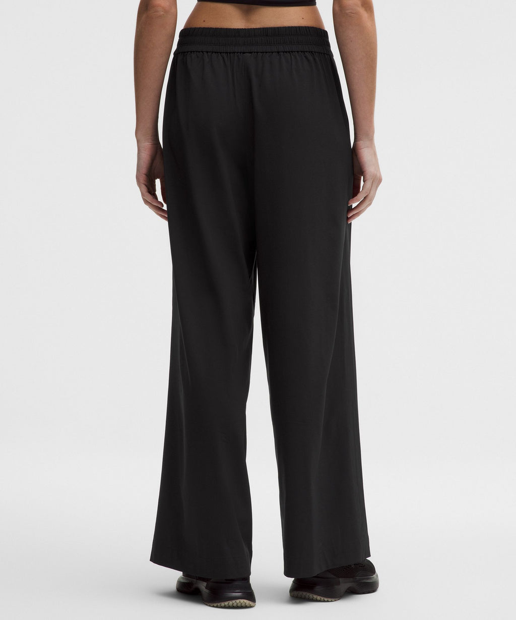 Breezily Mid-Rise PantShort