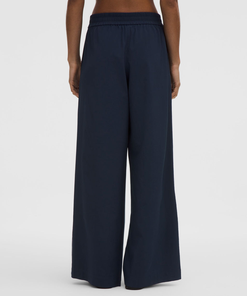 Breezily Mid-Rise PantShort