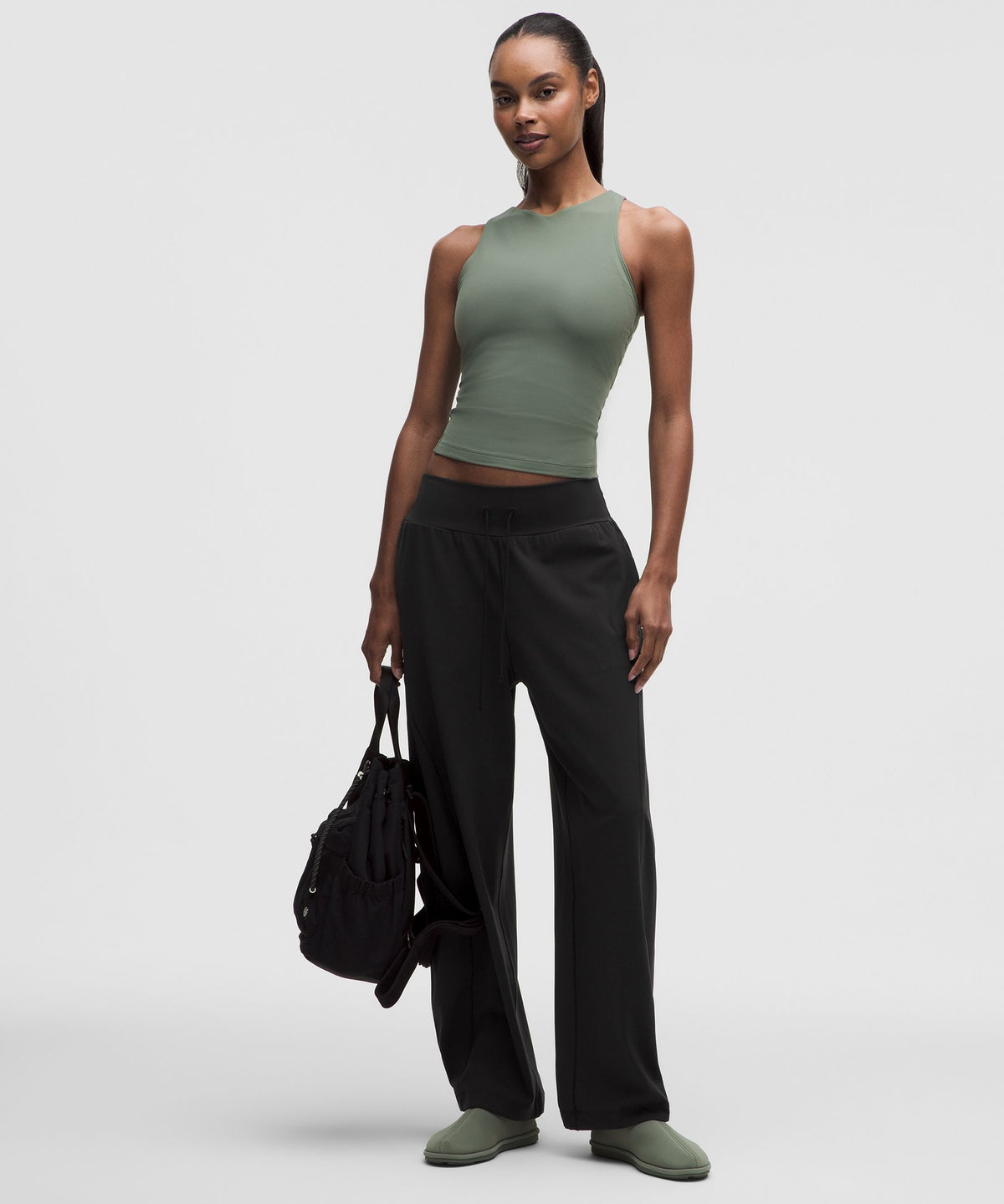 Groove Low-Rise Relaxed Cinch PantShort