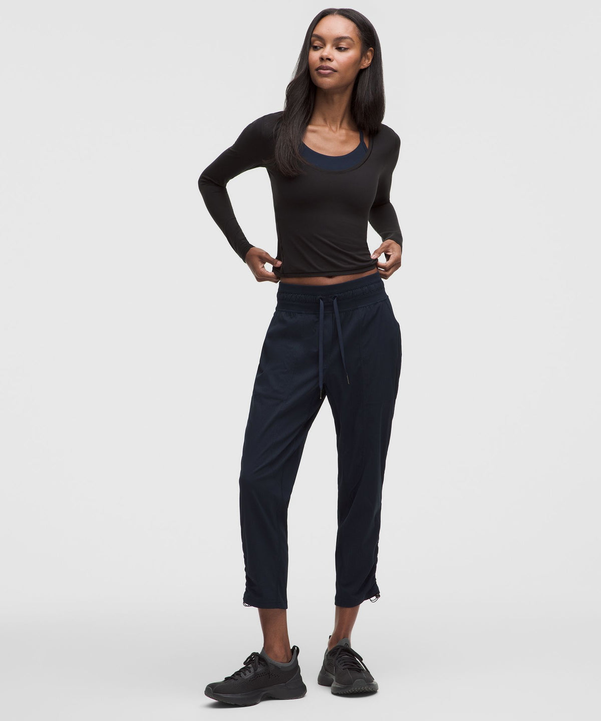 Dance Studio Mid-Rise Cropped Pant