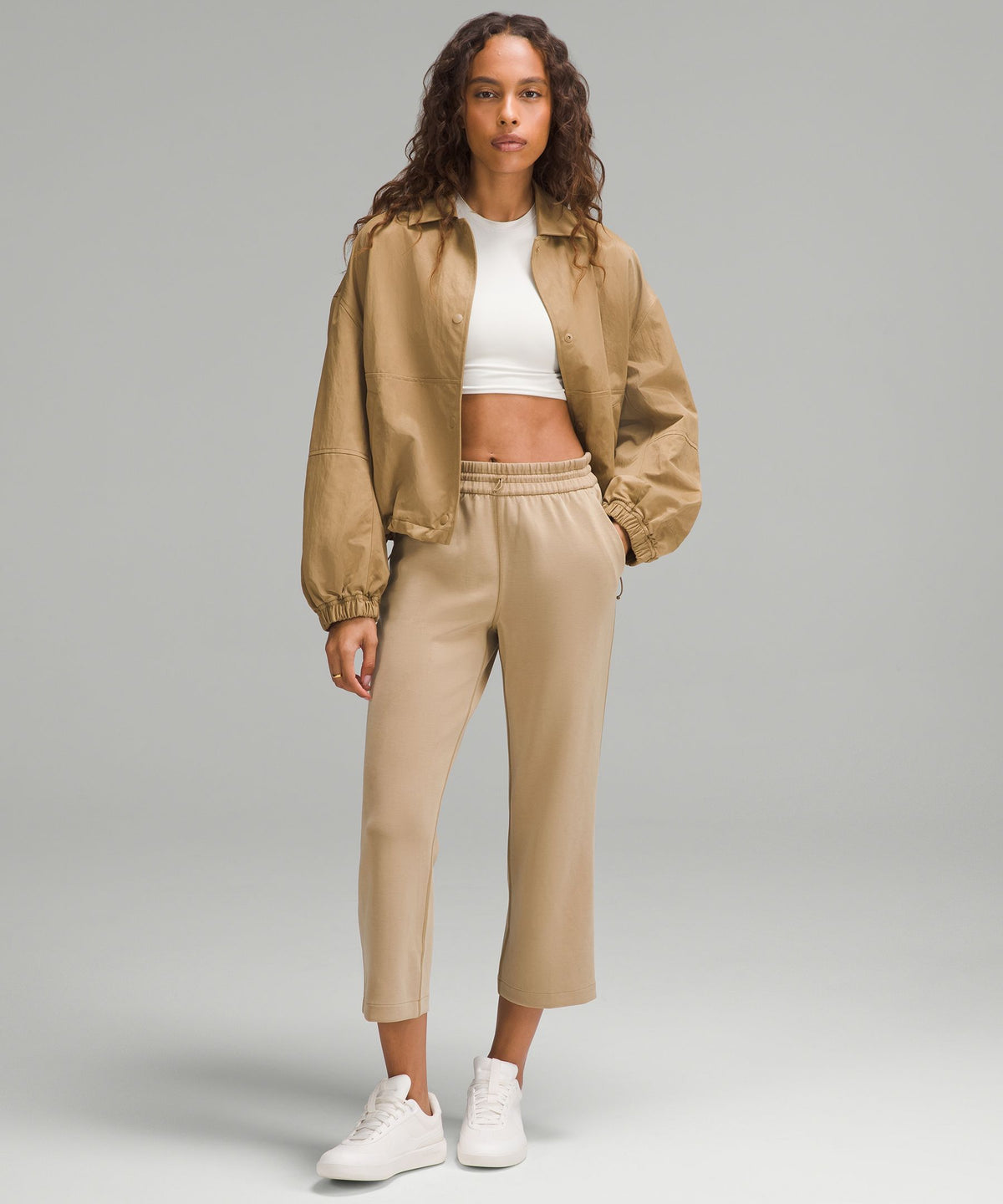 Softstreme High-Rise Straight-Leg Cropped Pant