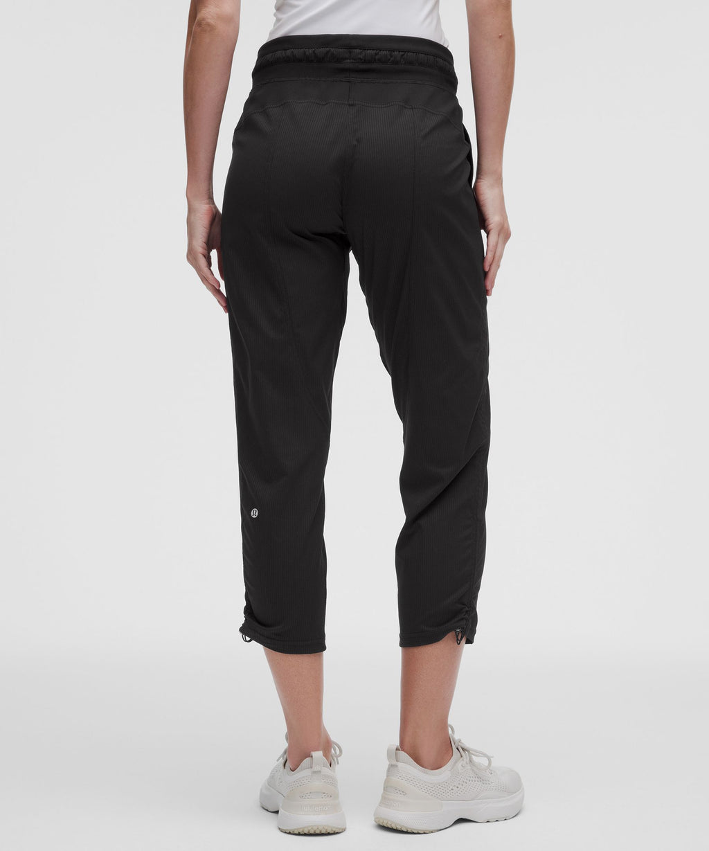 Dance Studio Mid-Rise Cropped Pant