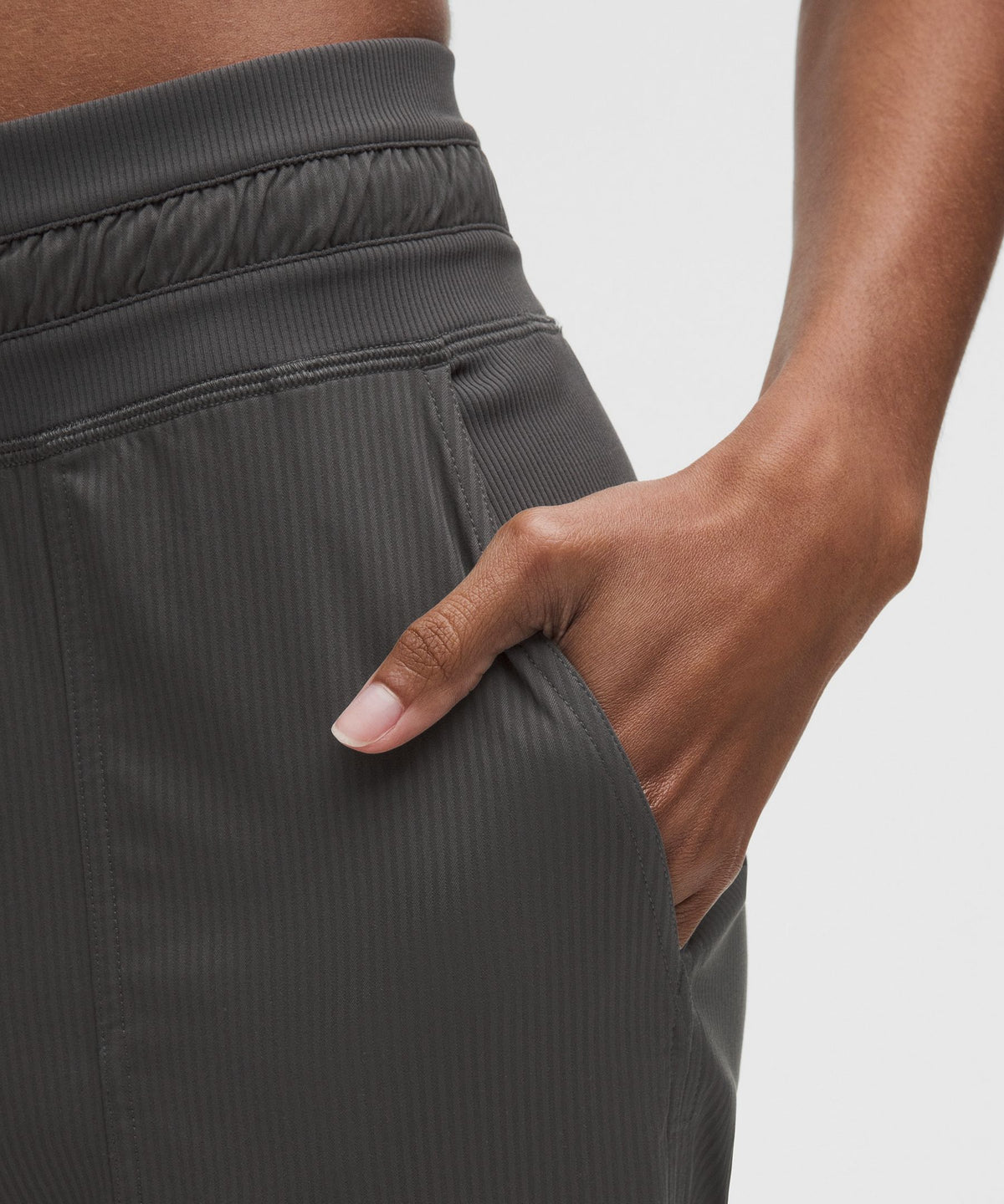 Dance Studio Mid-Rise Cropped Pant
