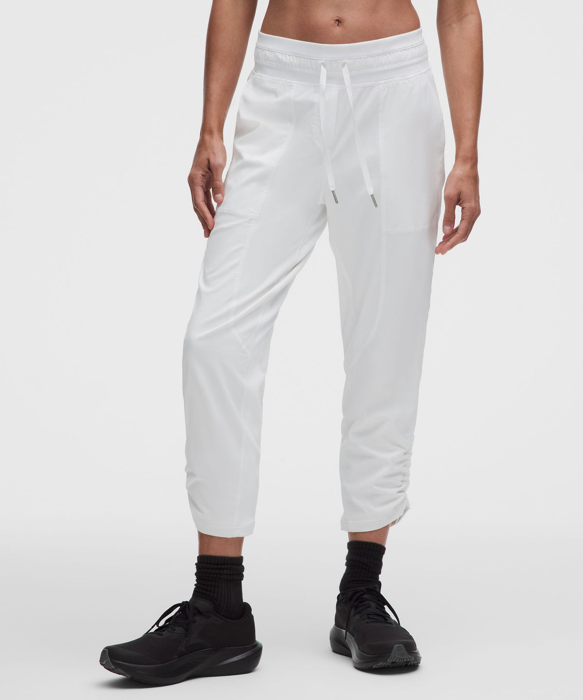 Dance Studio Mid-Rise Cropped Pant