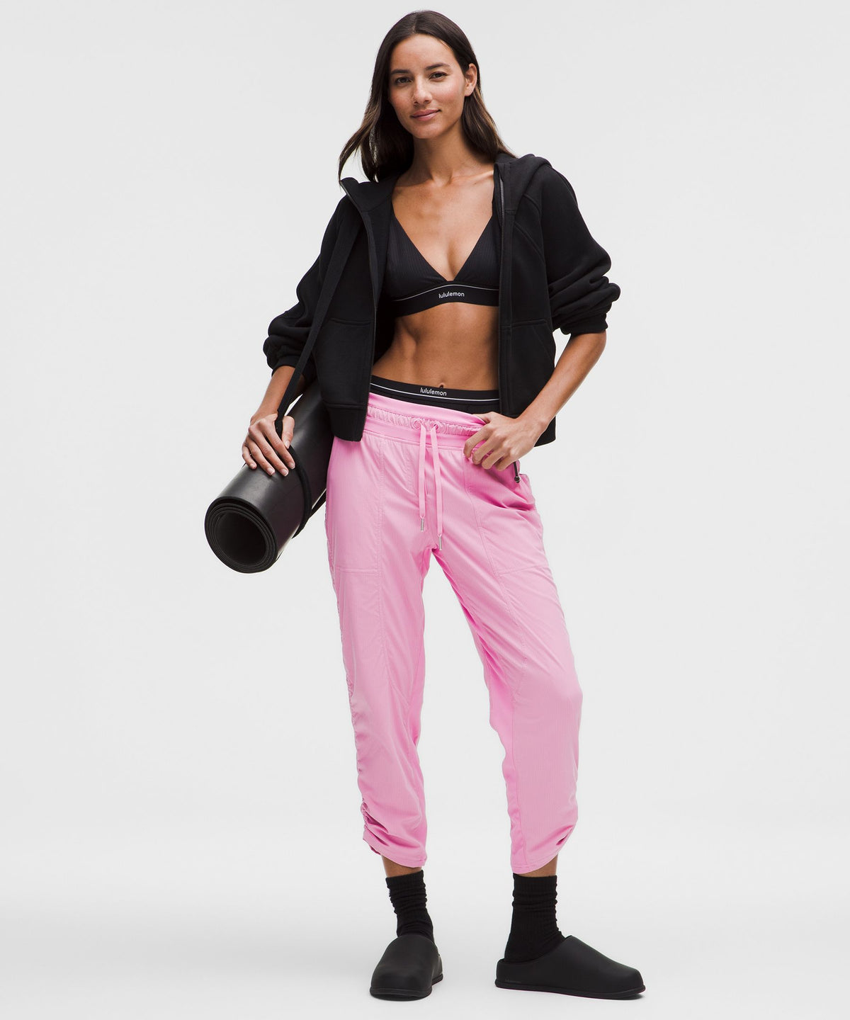 Dance Studio Mid-Rise Cropped Pant