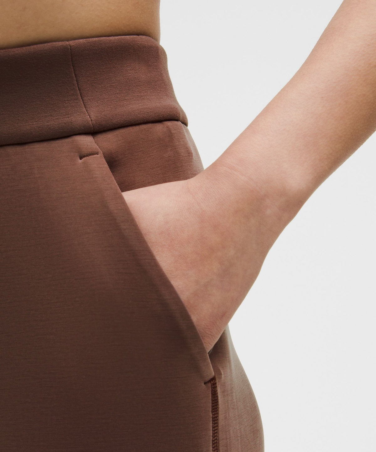 Softstreme High-Rise Wide-Leg Cropped Pant