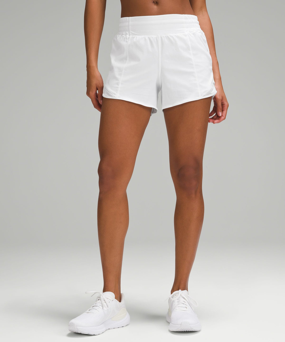 Hotty Hot High-Rise Lined Short 4"
