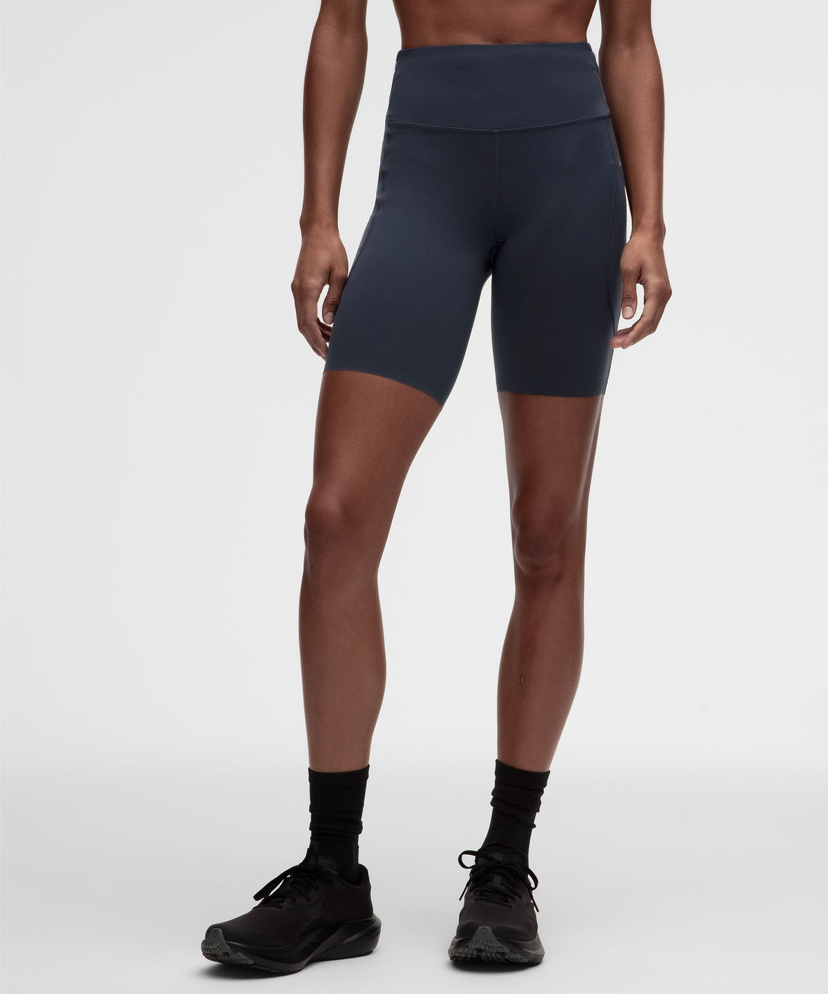 Fast and Free High-Rise Short 8"5 Pocket