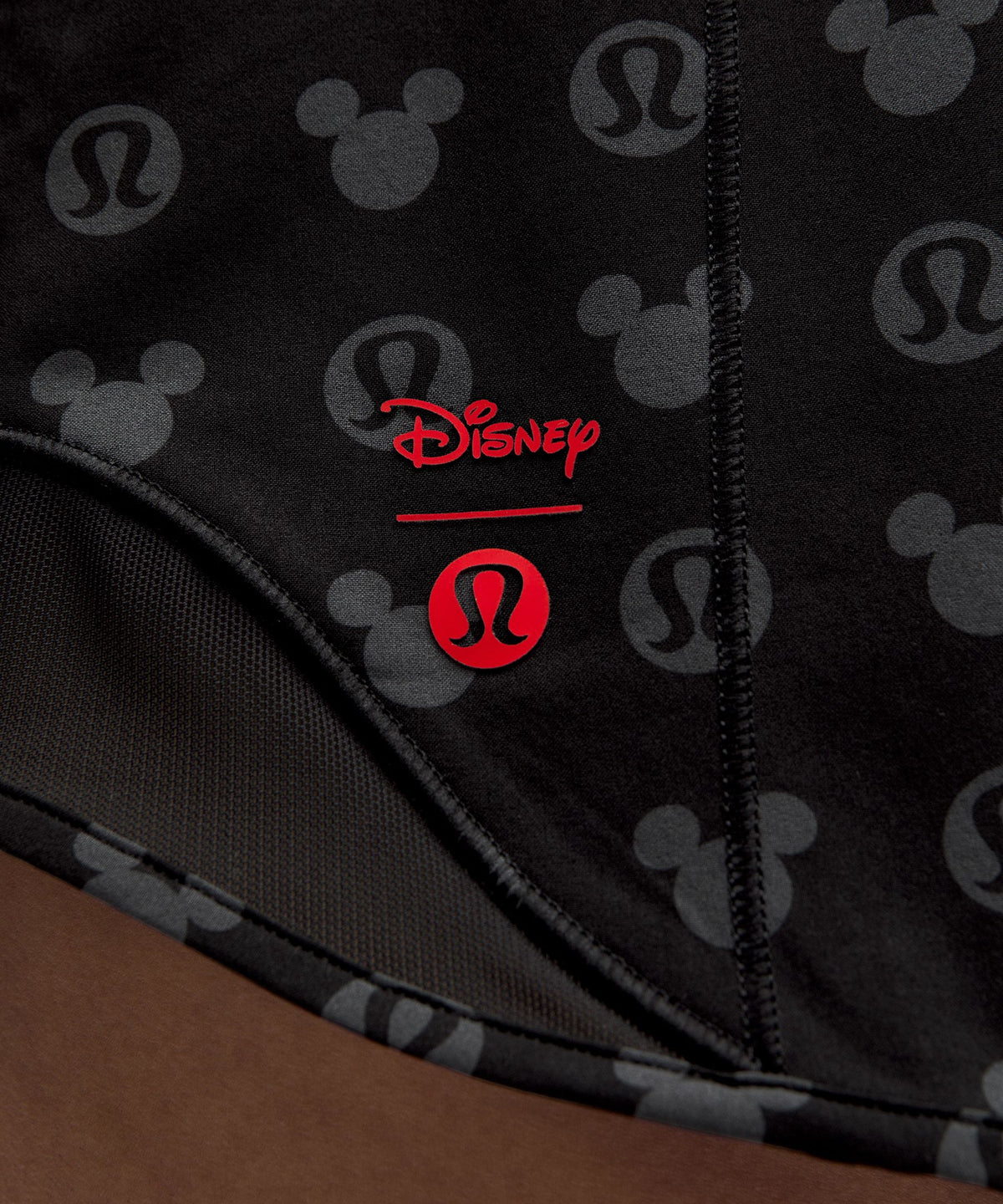 Disney x lululemonHotty Hot High-Rise Short 4"