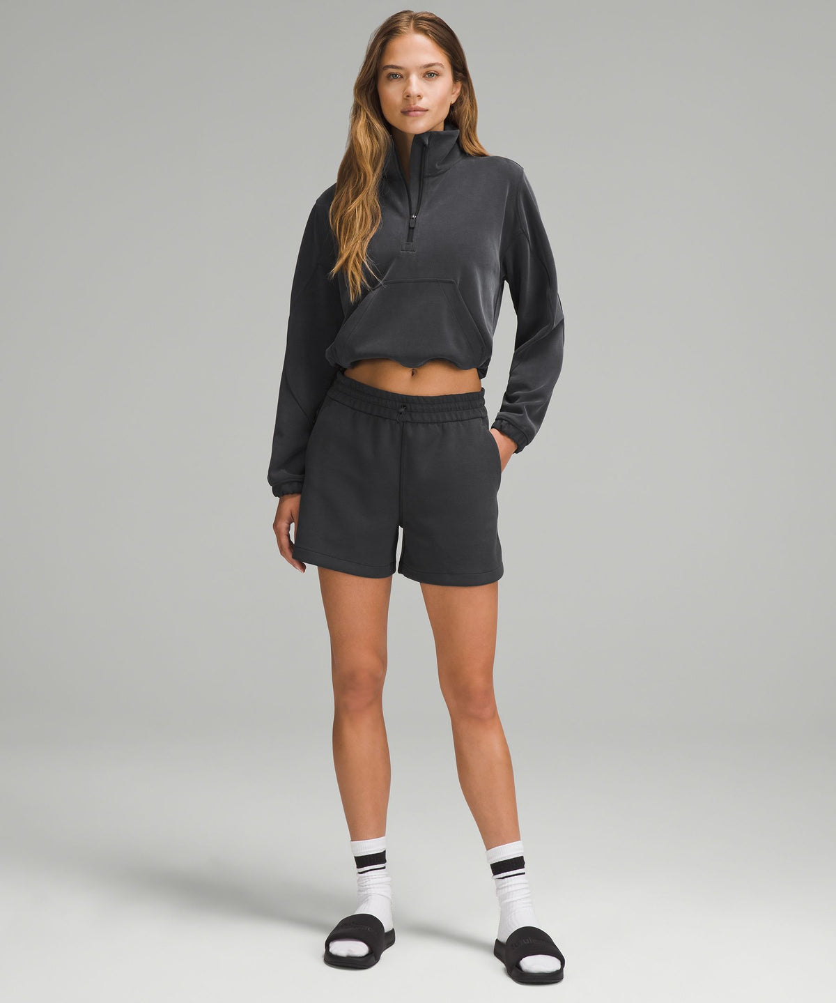 Softstreme High-Rise Short 4"