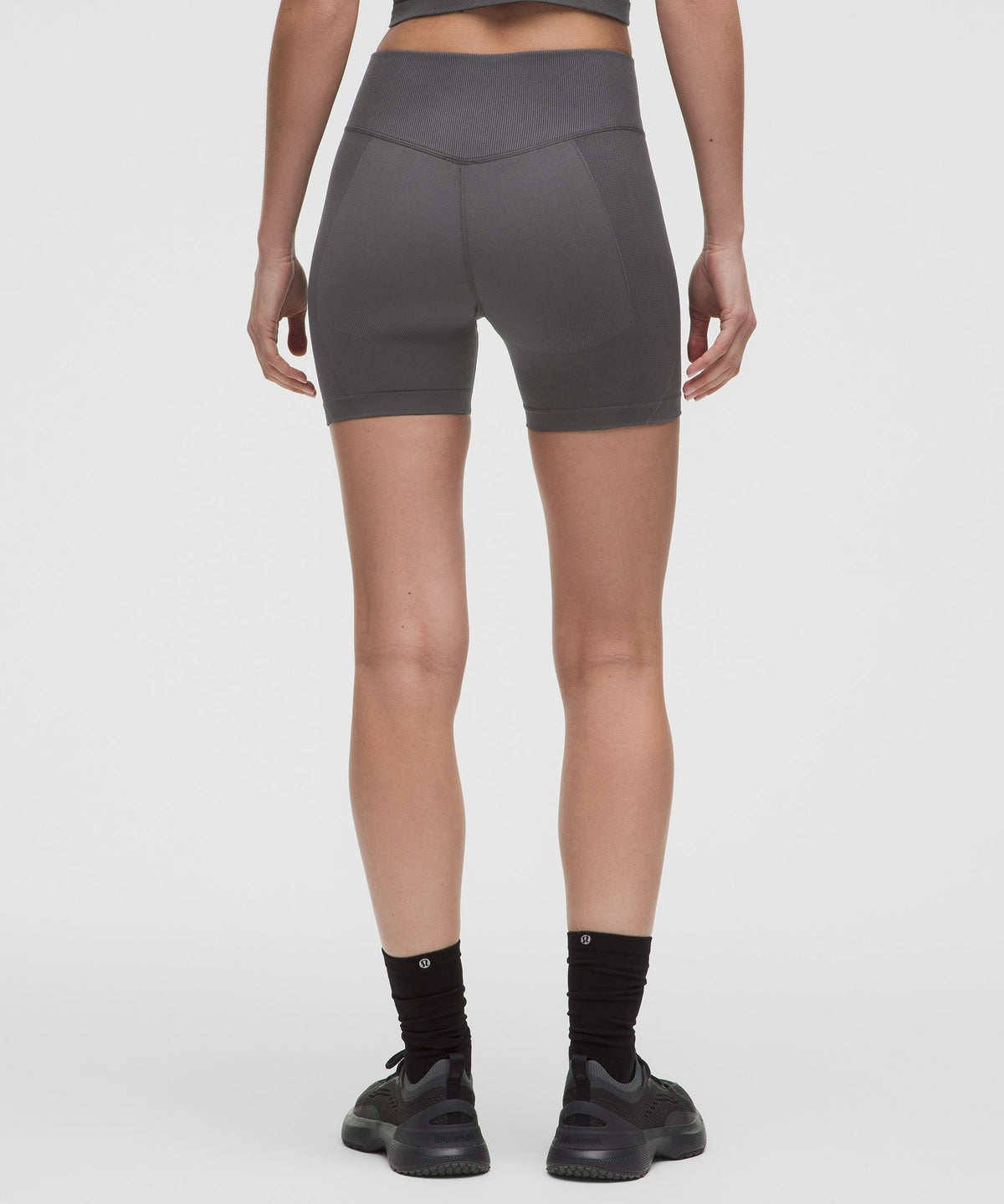 Get Low High-Rise Training Short 5"