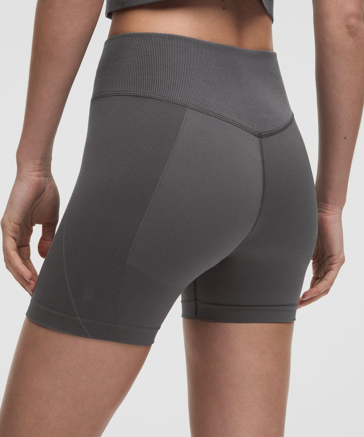 Get Low High-Rise Training Short 5"