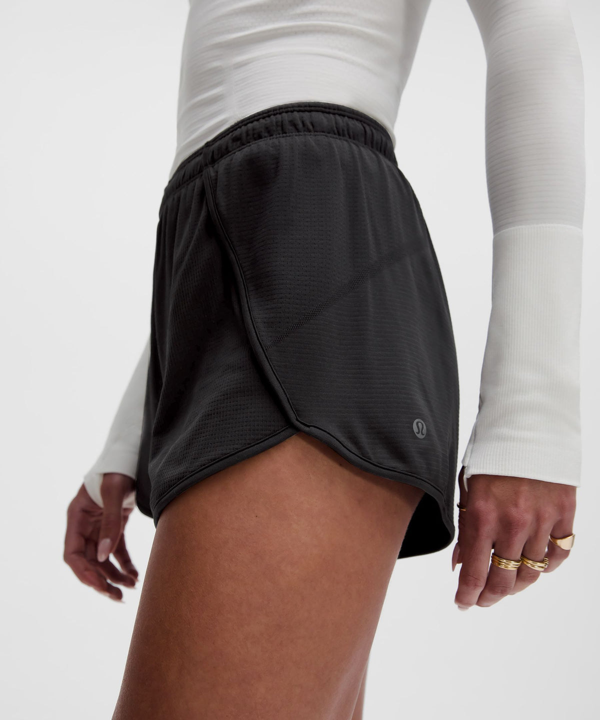Swiftly Mid-Rise Short 3"