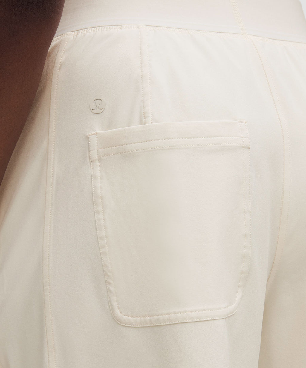 Swift Relaxed Short 9"Logo Waistband