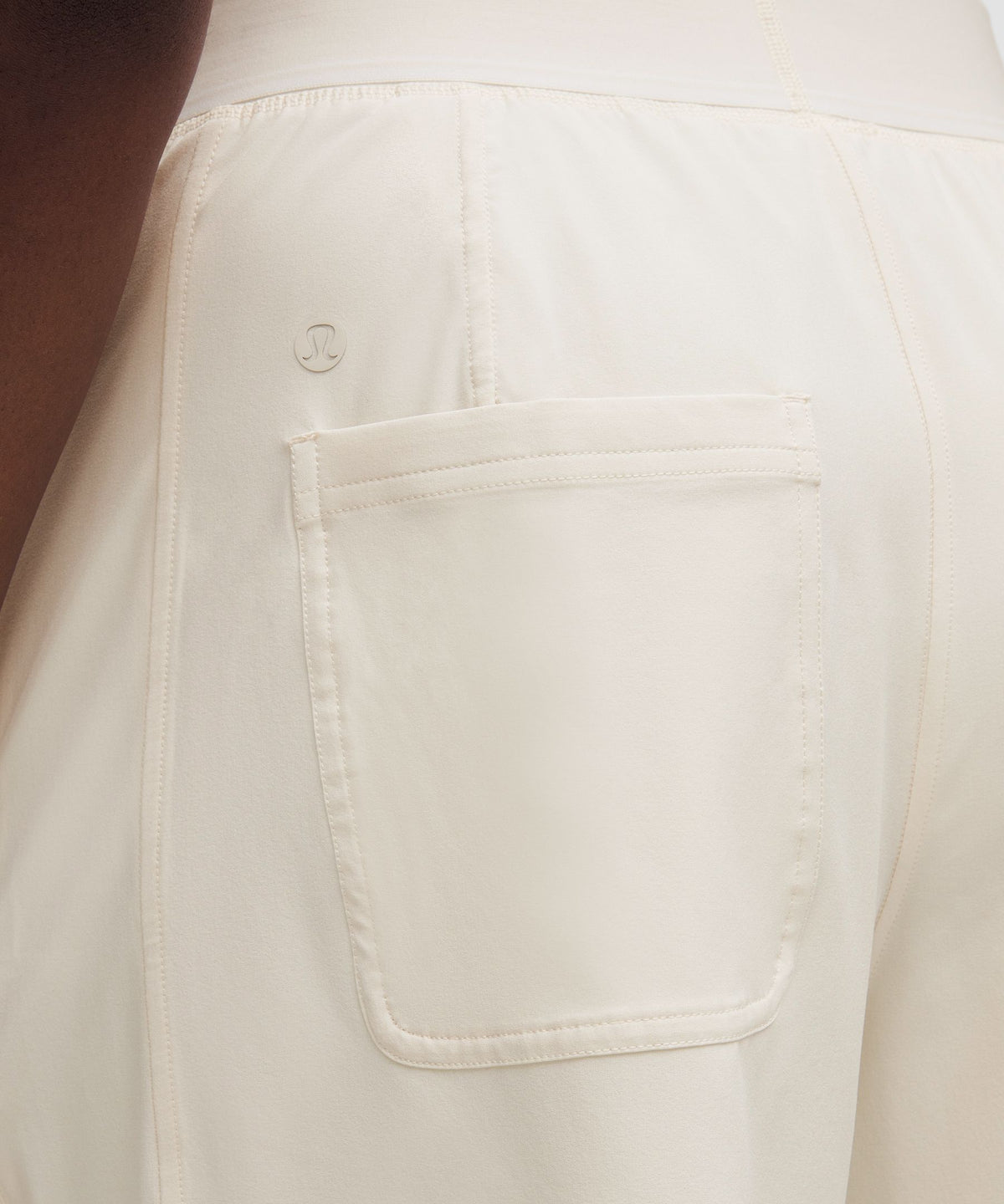 Swift Relaxed Short 9"Logo Waistband