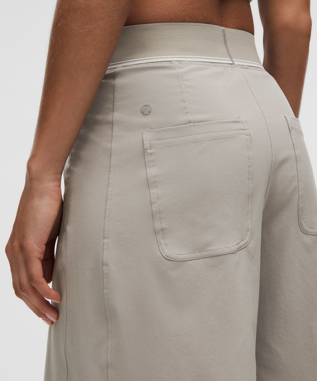 Swift Relaxed Short 9"Logo Waistband