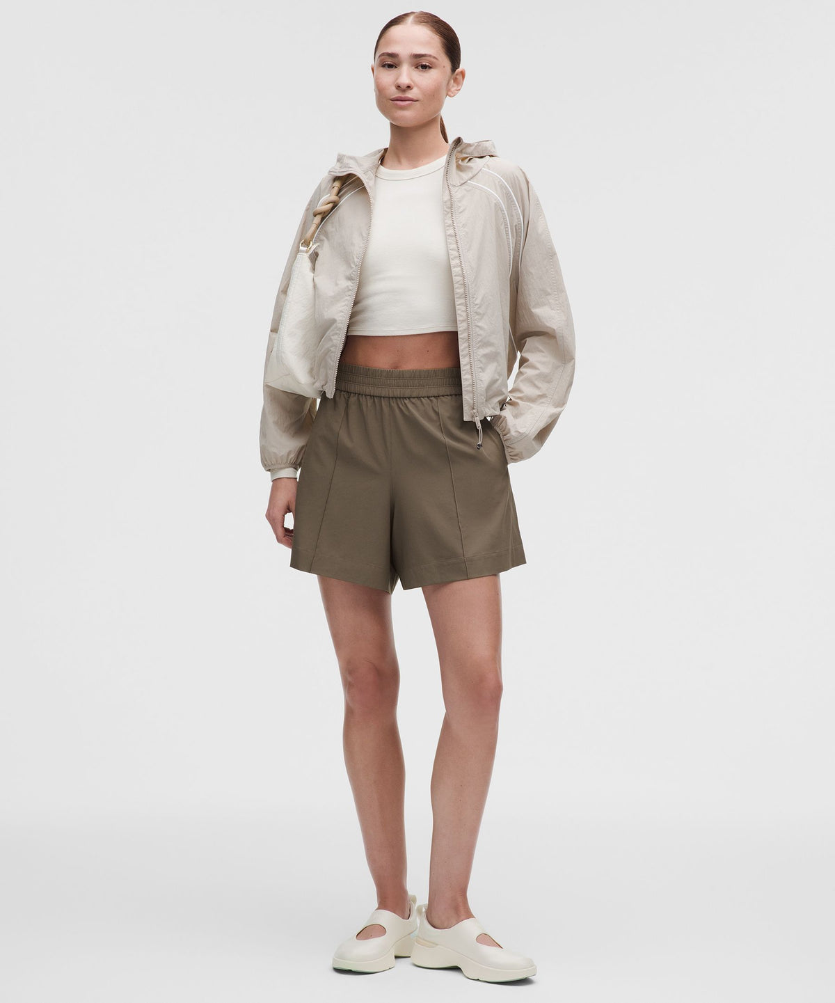 Breezily Mid-Rise Short 6"