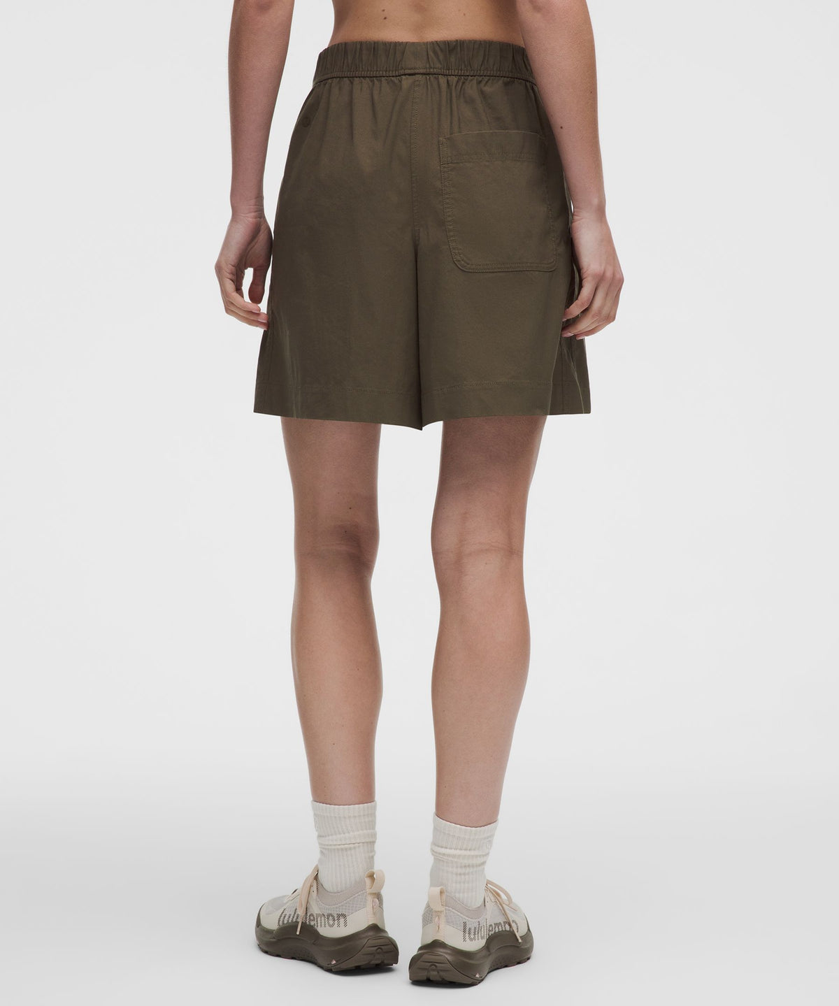 LuluLinen High-Rise Relaxed-Fit Short 7"