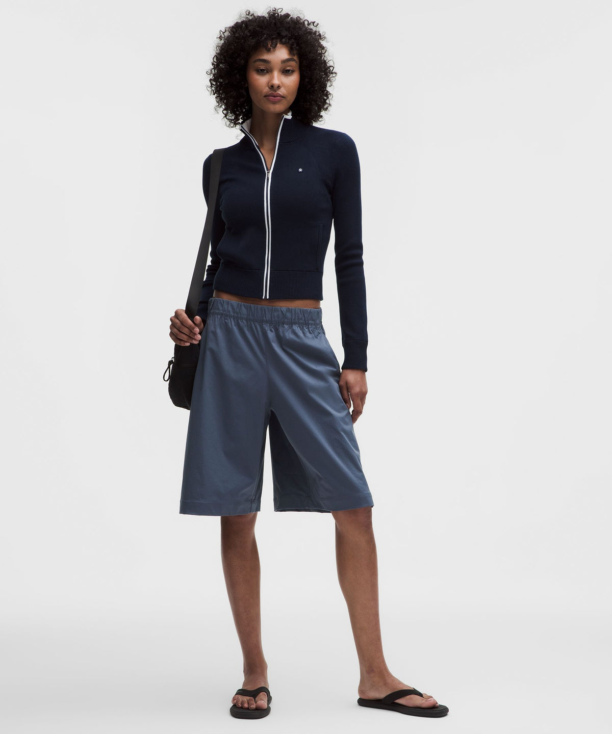 Woven Mid-Rise Bermuda Short