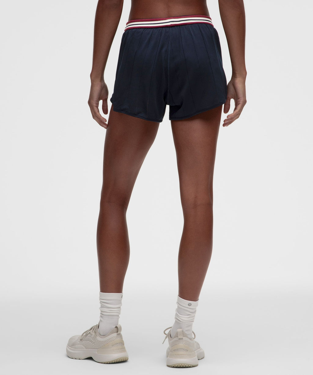 Seamless Stripe Trim Mid-Rise Short 3"