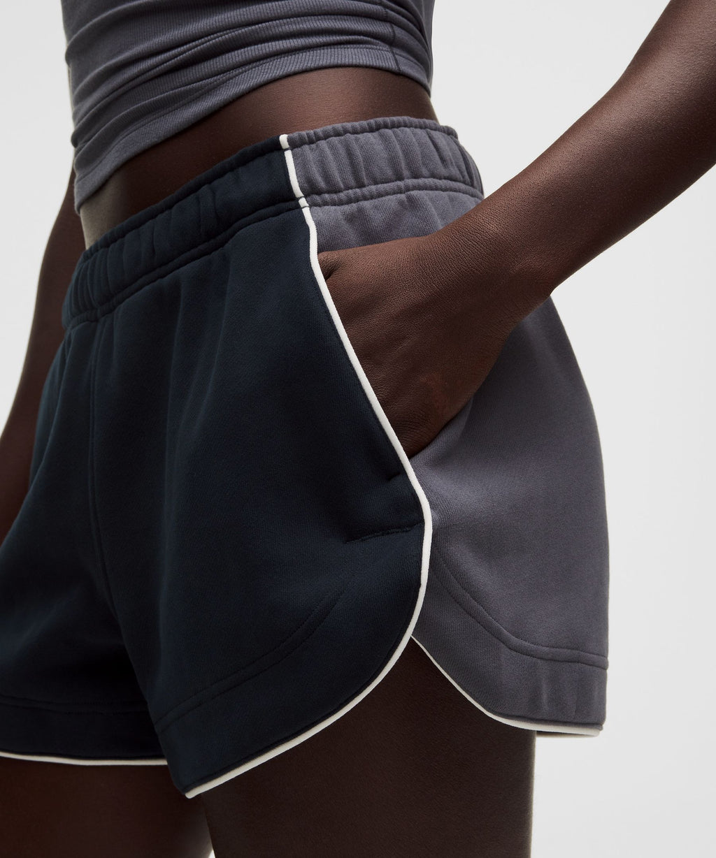 Scuba Mid-Rise Dolphin Short 3"Colourblock
