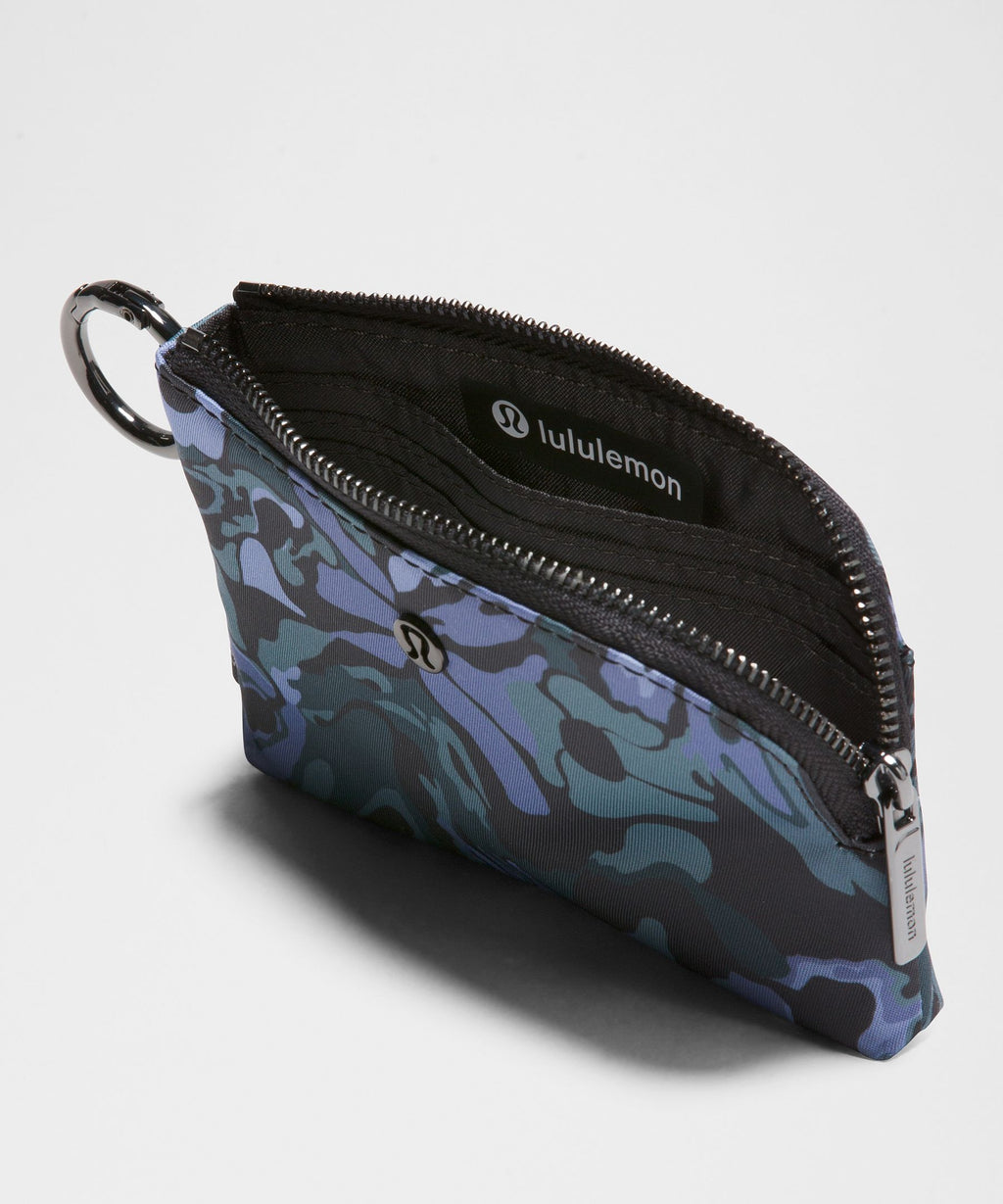 Clippable Card Pouch