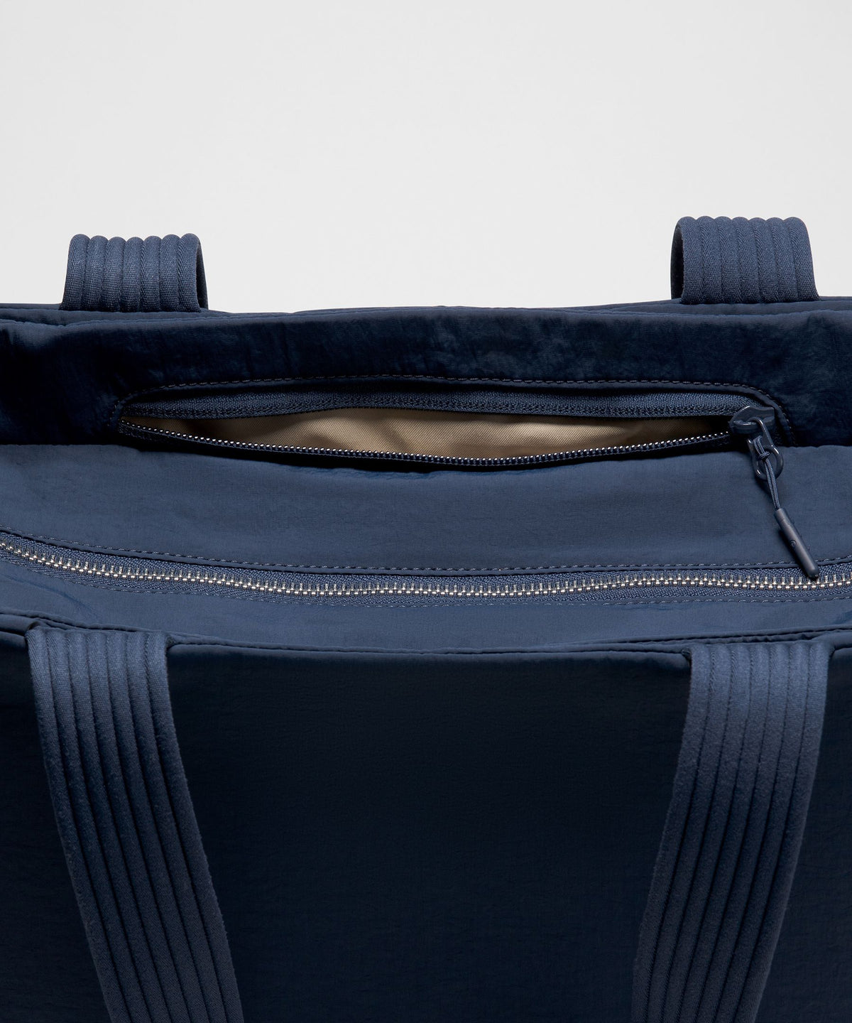 Triple Compartment Tote Bag 18L