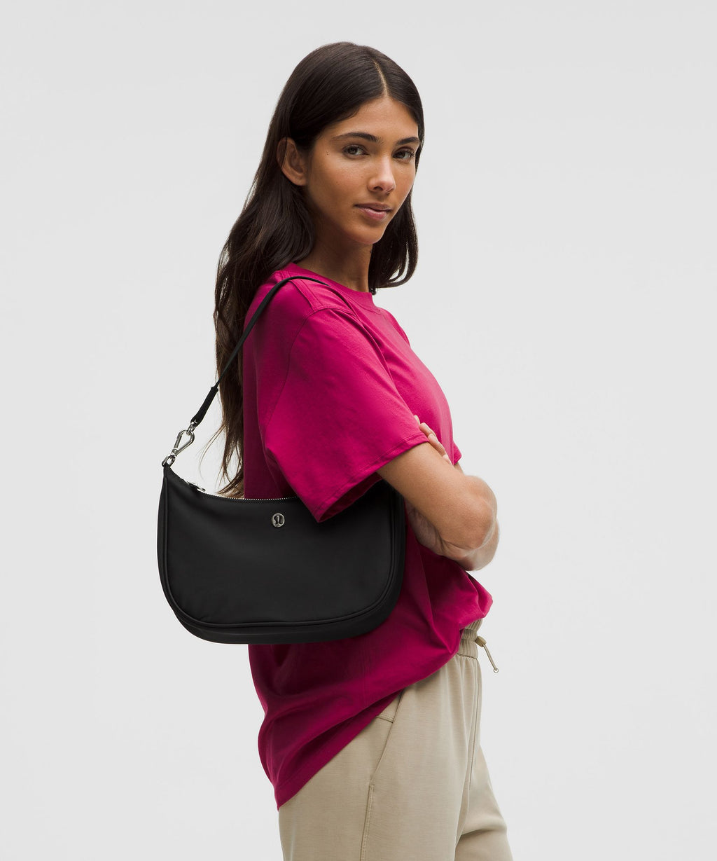 City Essentials Small Shoulder Bag 3L