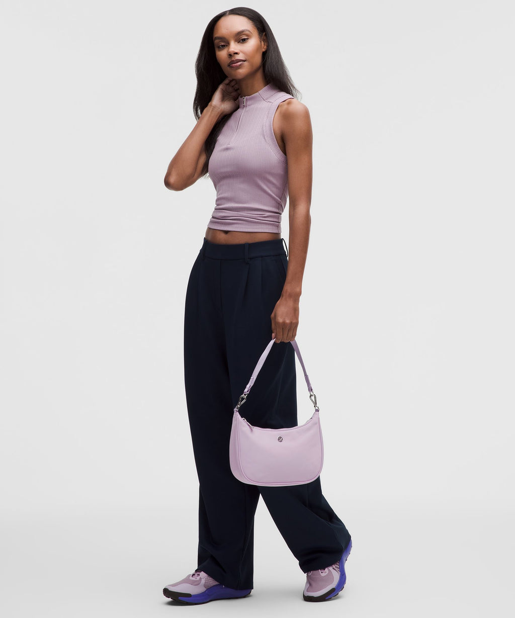 City Essentials Small Shoulder Bag 3L