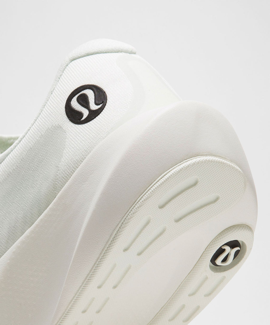 Women's Split Shift Running Shoe