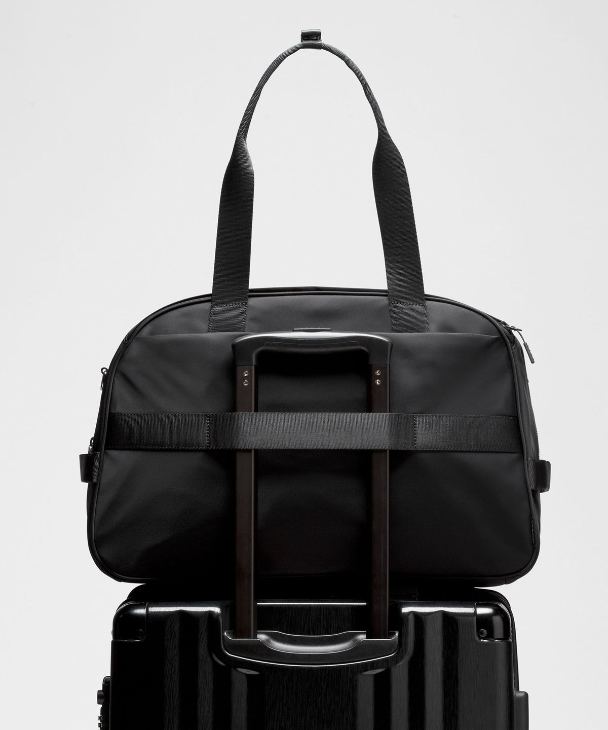 City Essentials Duffle Bag 28L