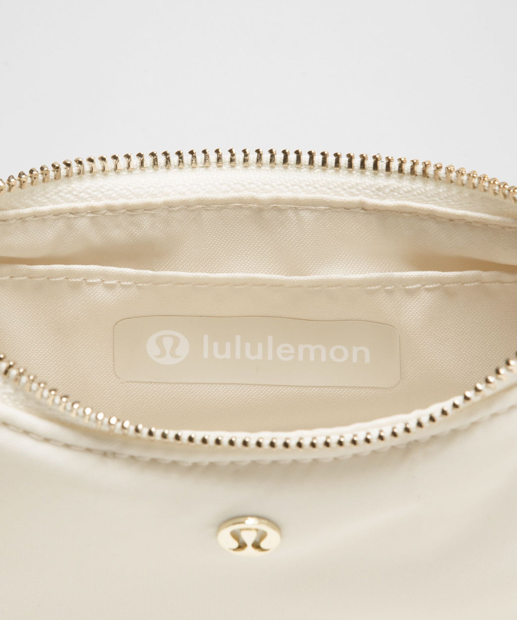 City Essentials Nano Bag