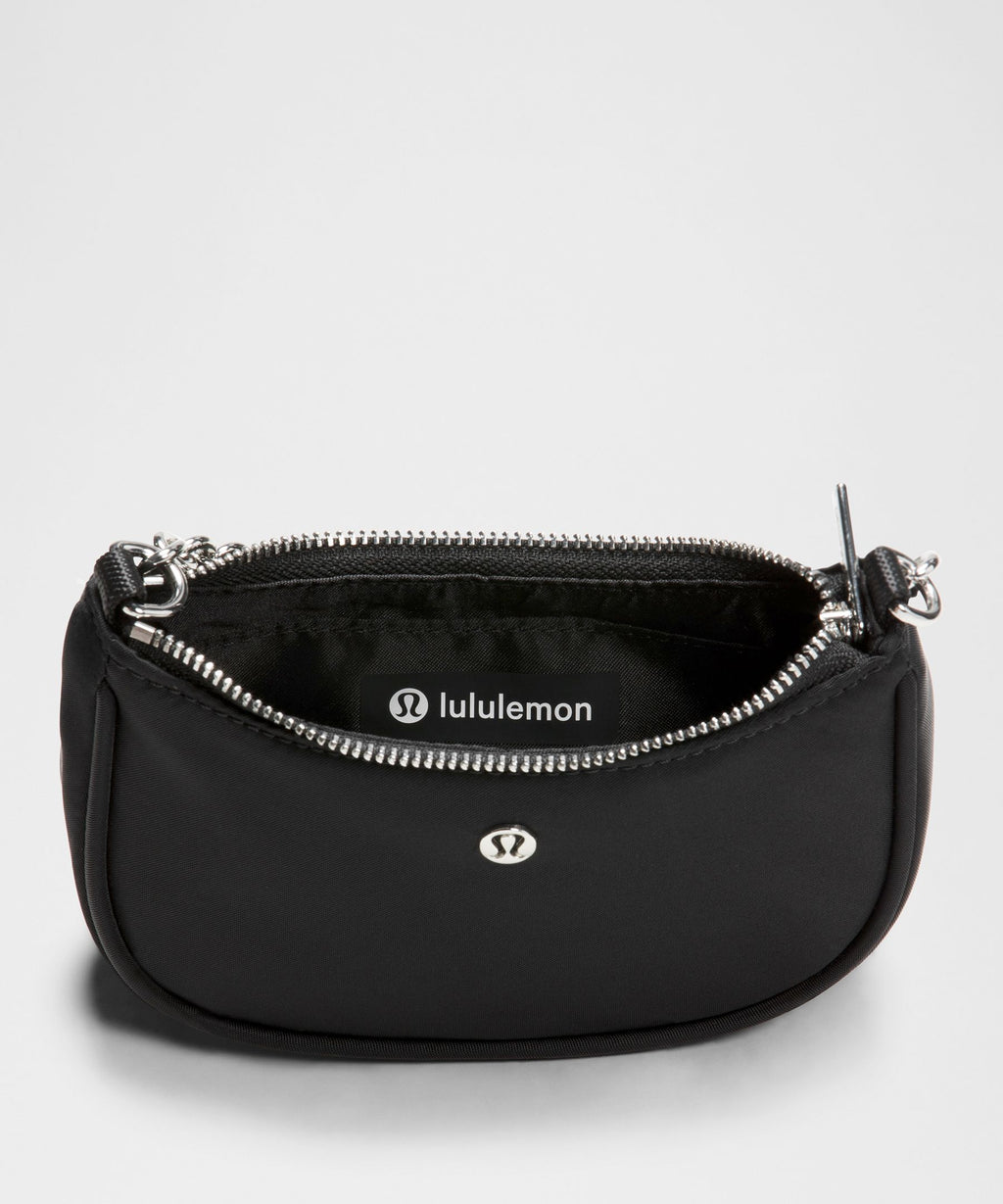 City Essentials Nano Bag