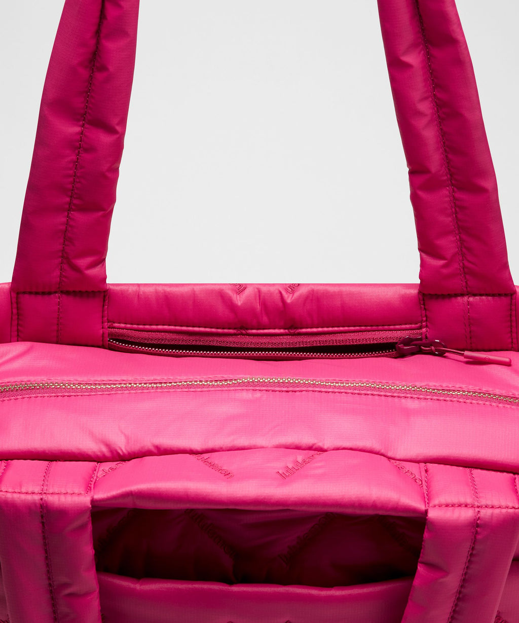 Quilty Pleasures Tote BagMedium 12L