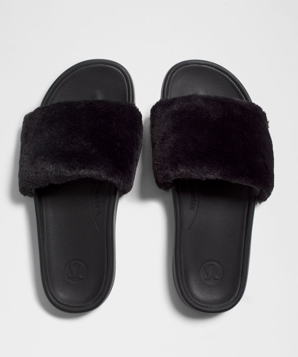 Women's Restfeel Faux Fur Slide