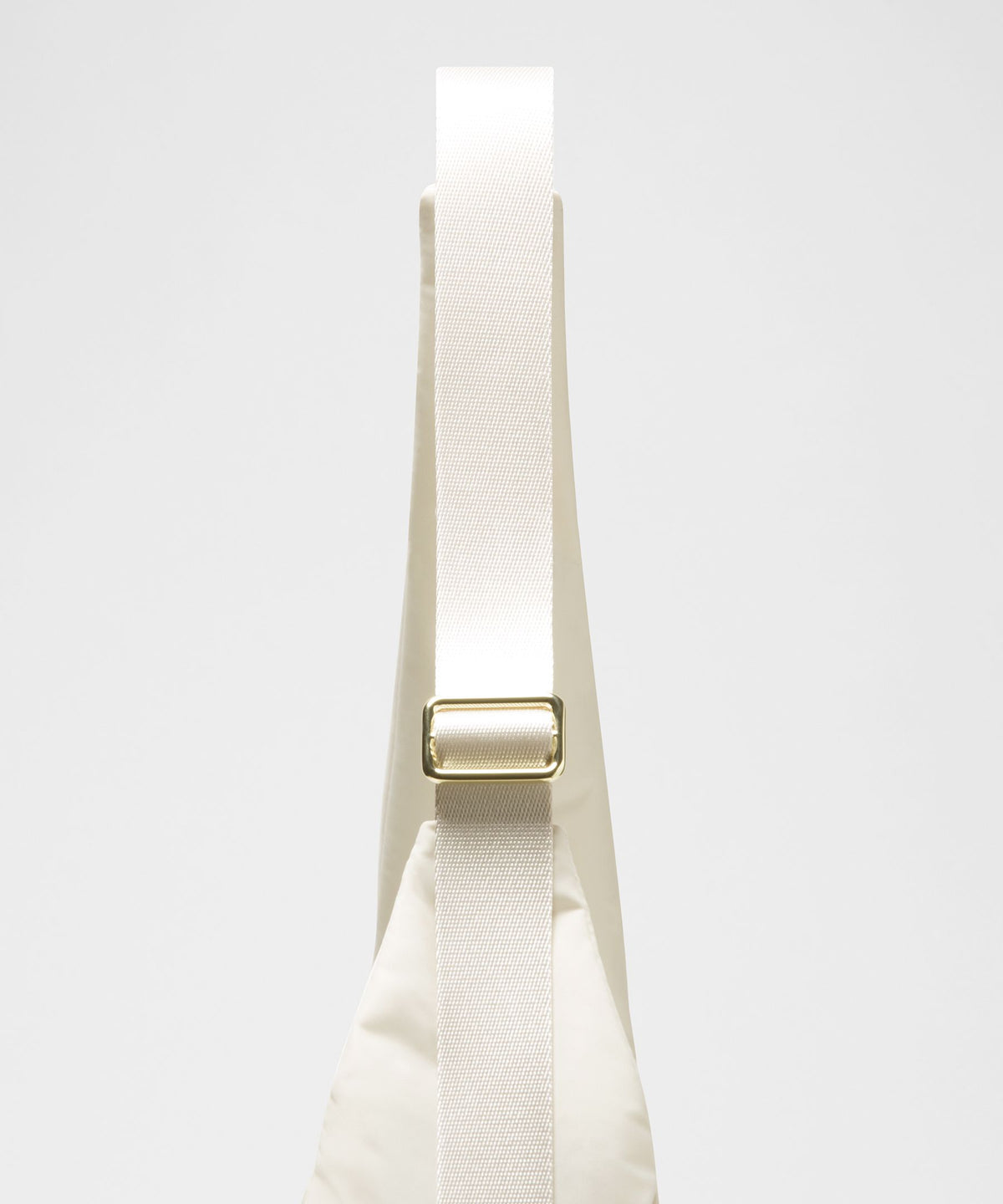 City Essentials Oversized Shoulder Bag 18L