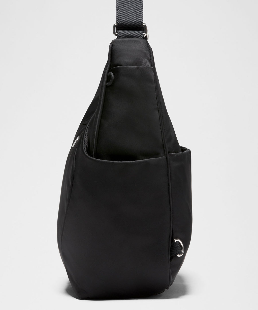 City Essentials Convertible Shoulder Bag 7L