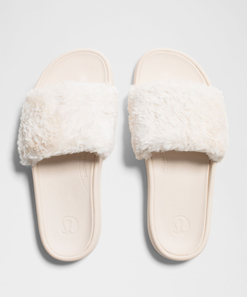 Women's Restfeel Faux Fur Slide