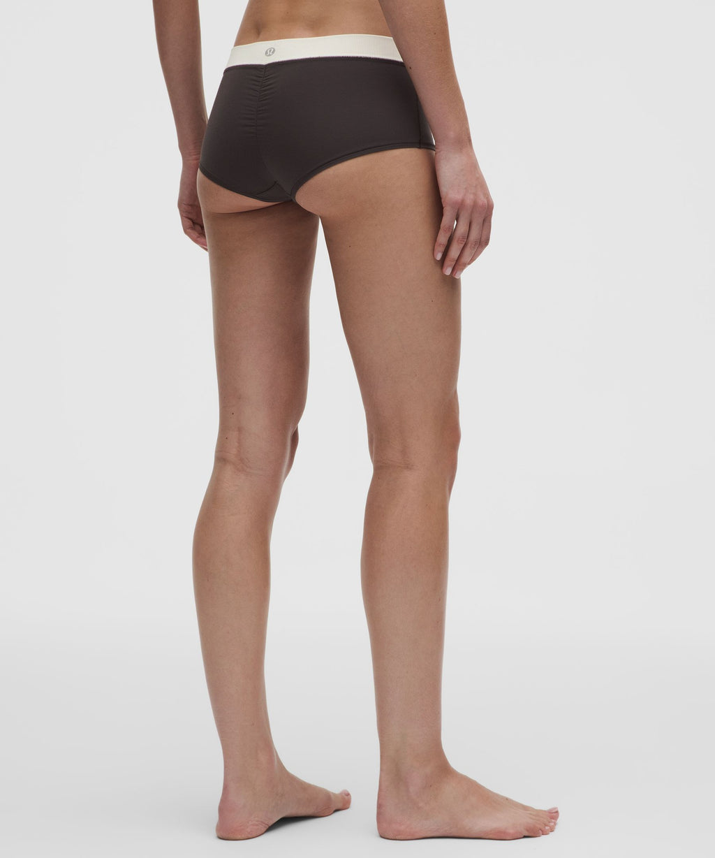 UnderEase Mid-Rise Ruched Boyshort Underwear